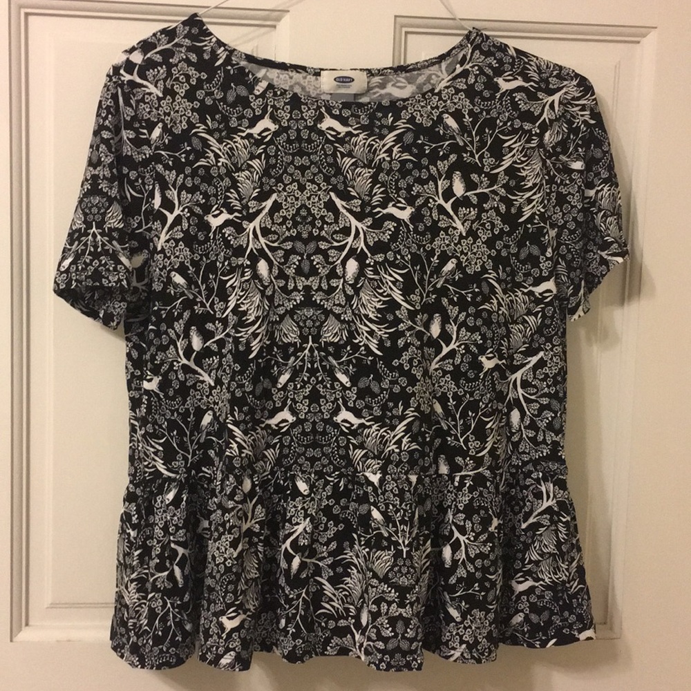 Old navy patterned Peplum Shirt Size M